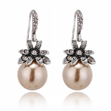 Three Colors Fashion Imitation Pearl Earrings Inlaid Rhinestones Exquisite Charming Wedding Jewelry For Women